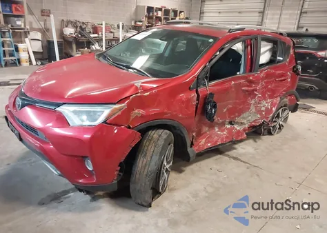 2017 Toyota Rav4 Xle z USA, uszkodzony, nr VIN 2T3RFREV4HW603989